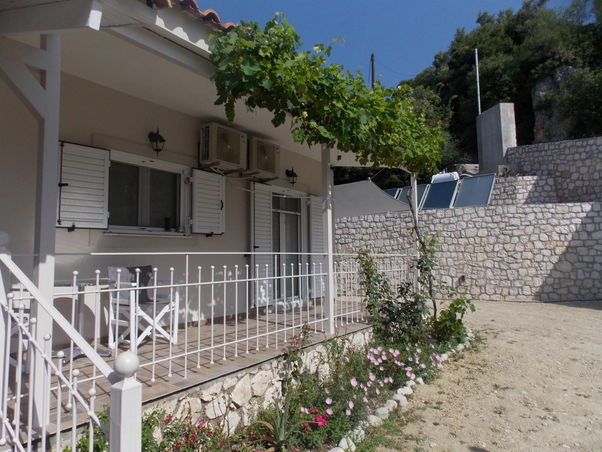 Вилла Vasiliki View Agios Petros  Экстерьер фото