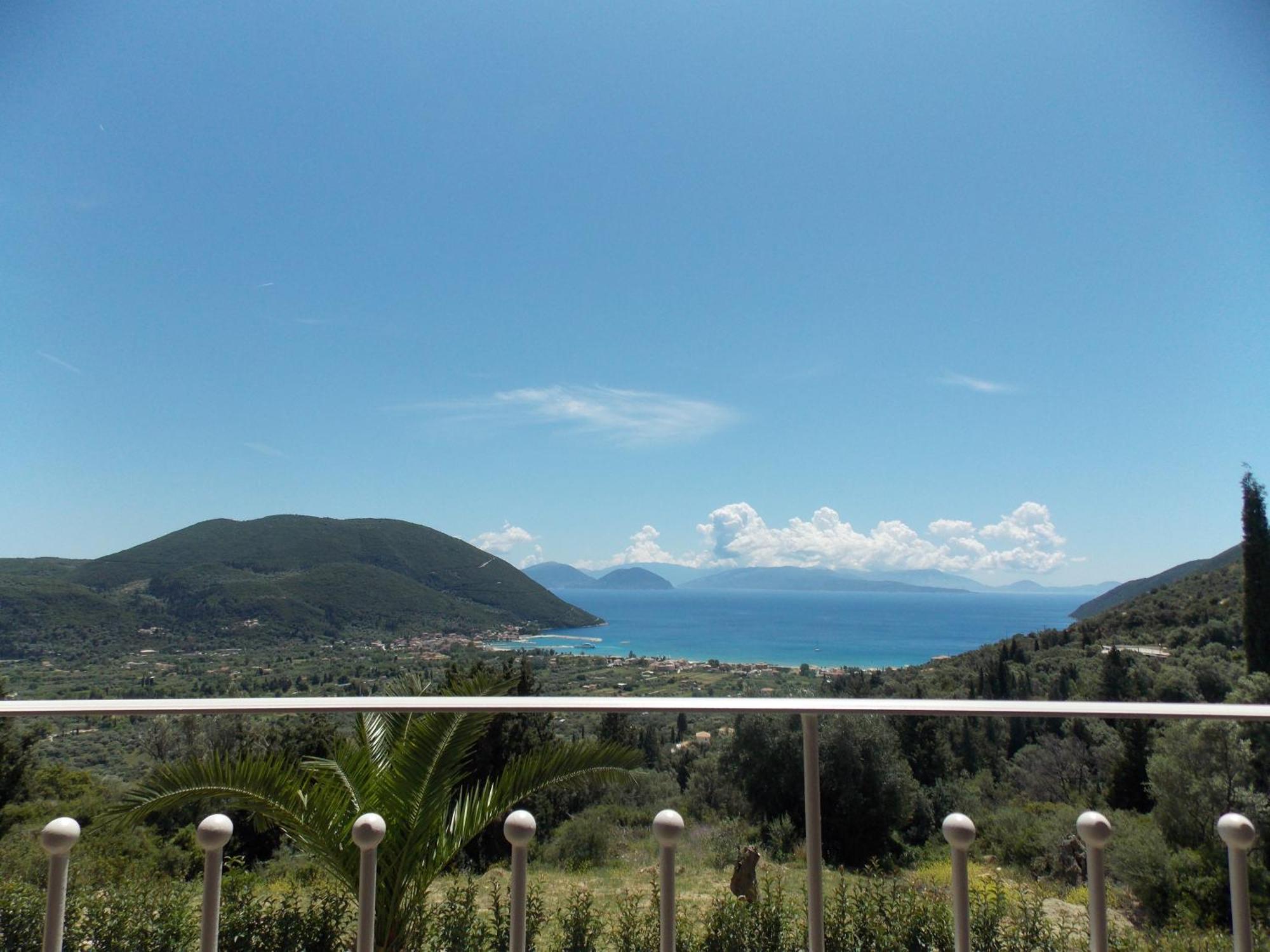 Вилла Vasiliki View Agios Petros  Экстерьер фото